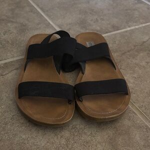 Steve Madden Black and Brown Slide Sandals